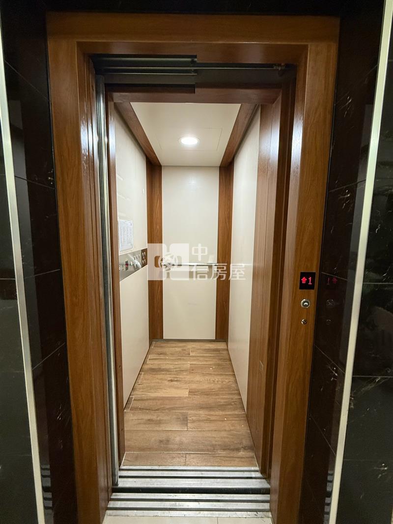觀音草漯市區電梯透天房屋室內格局與周邊環境
