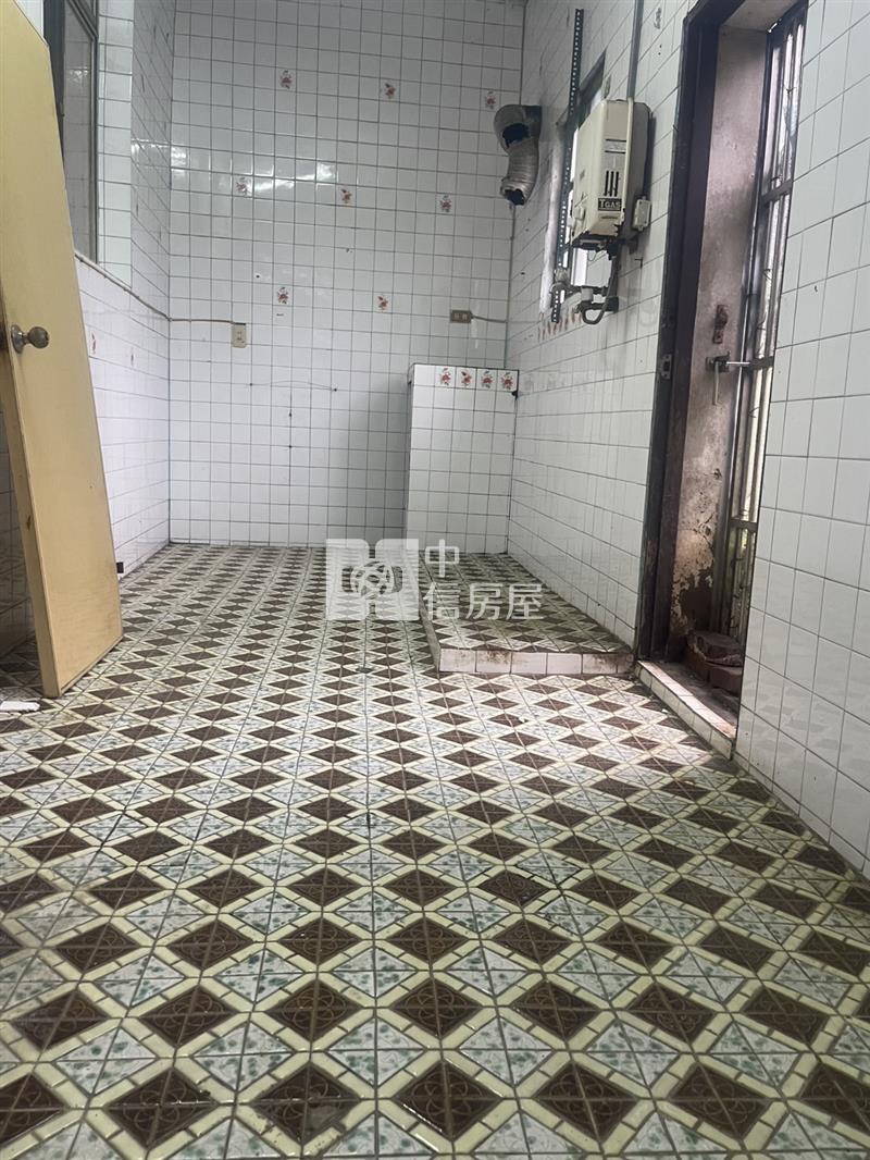 觀音崙坪透天房屋室內格局與周邊環境