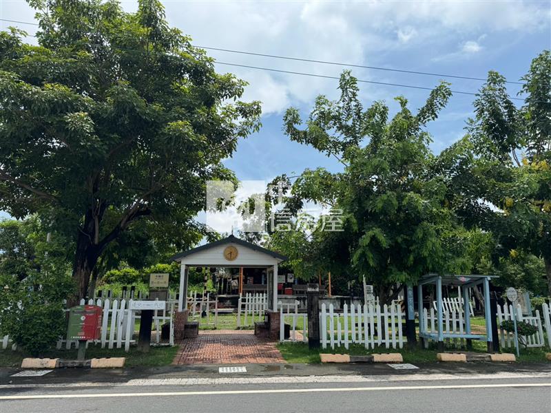 新東區好市多豪宅建地房屋室內格局與周邊環境