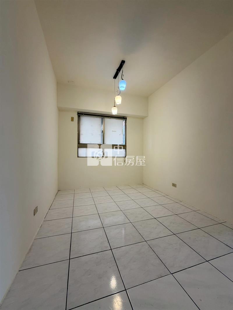 中山醫大慶商圈3+1房電梯美屋房屋室內格局與周邊環境