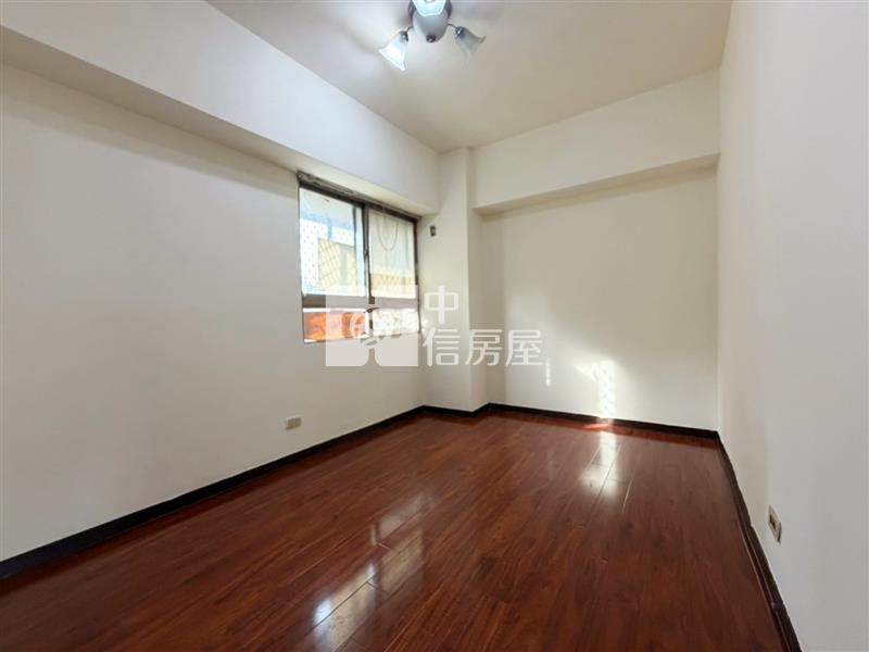 中山醫大慶商圈3+1房電梯美屋房屋室內格局與周邊環境