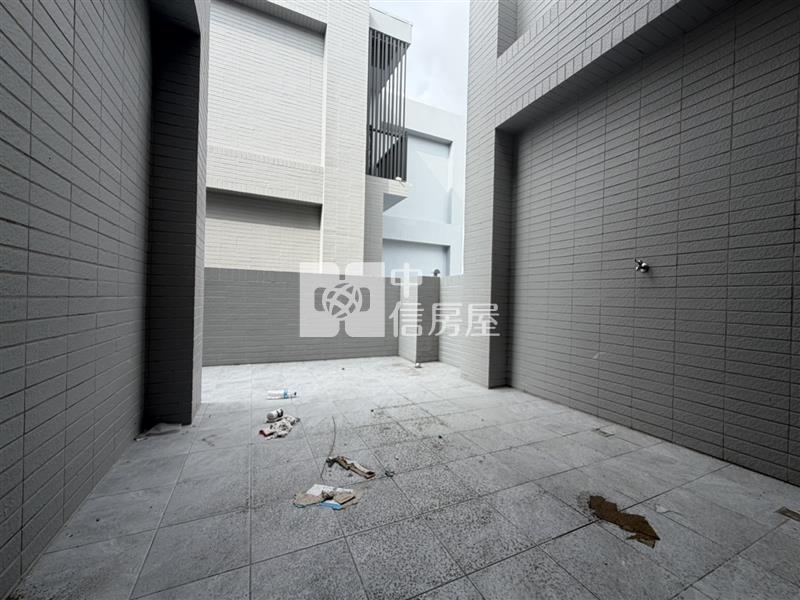 大甲墅天下全新電梯店墅房屋室內格局與周邊環境