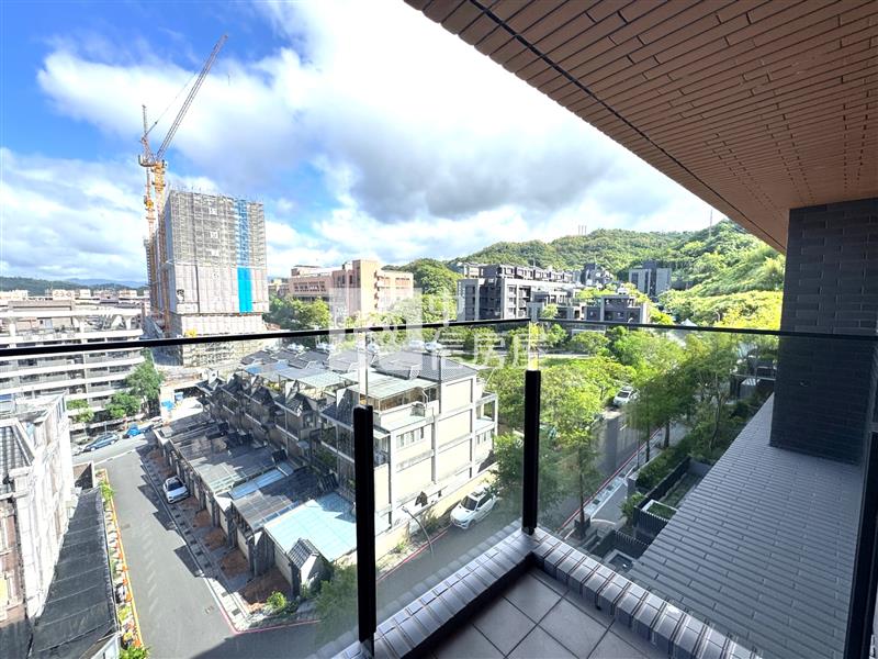 基隆安樂樹學院3房車位房屋室內格局與周邊環境