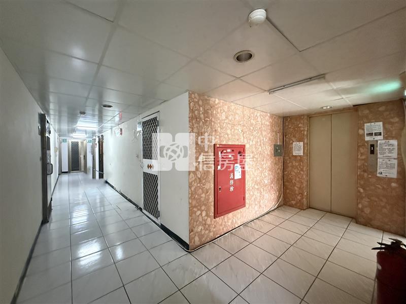 公園旁陽光景觀套房房屋室內格局與周邊環境