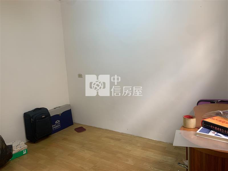 平鎮太平西路透天厝房屋室內格局與周邊環境