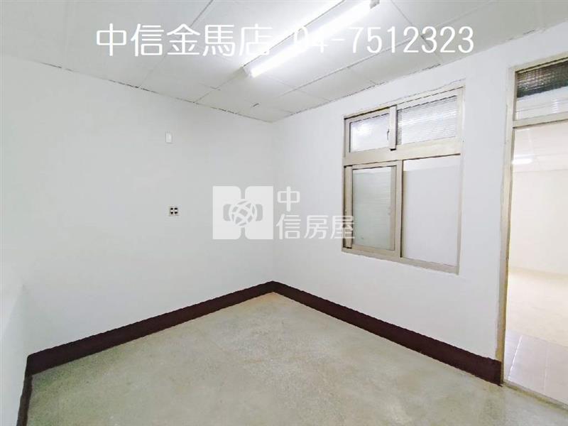 精誠中學車庫透天房屋室內格局與周邊環境