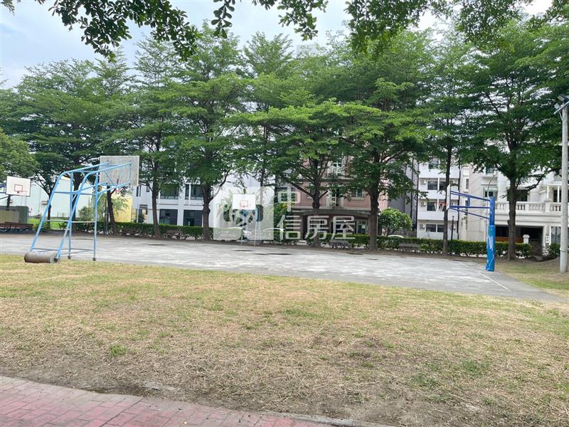 民生南路旁臨路美墅房屋室內格局與周邊環境