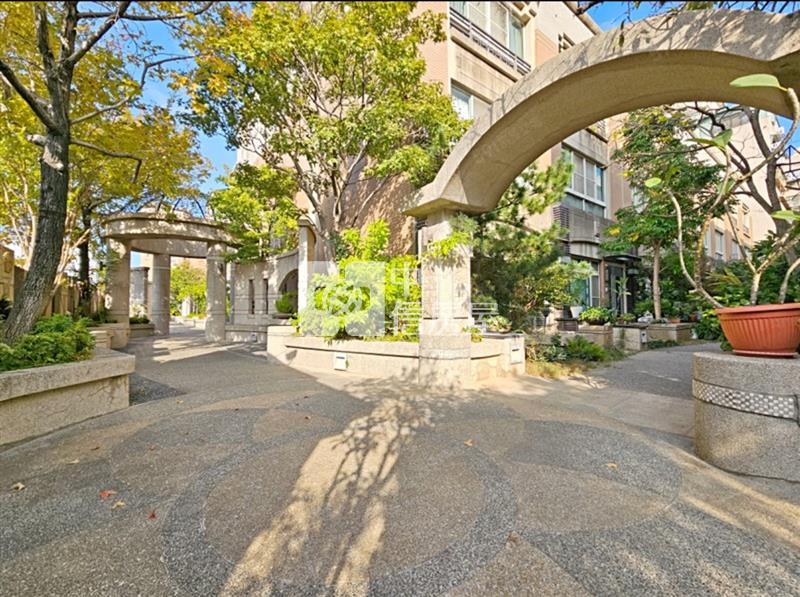 LaLaport雙十流域｜高質感五房花園別墅房屋室內格局與周邊環境
