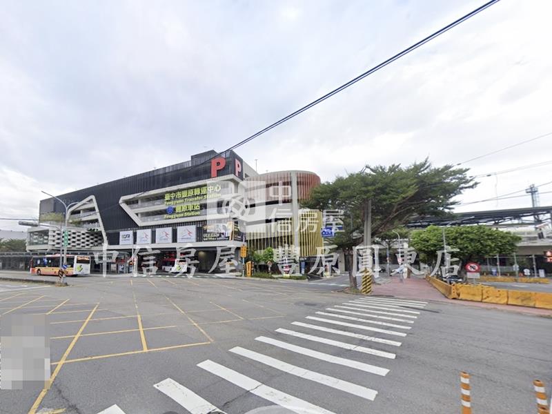 18米路4年新樓店II房屋室內格局與周邊環境