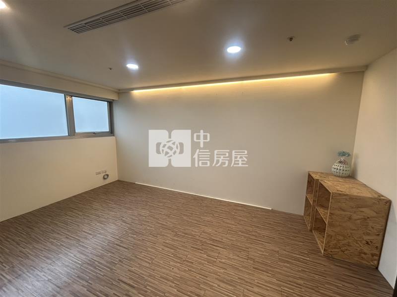 桃園區桃園火車站商辦大樓房屋室內格局與周邊環境