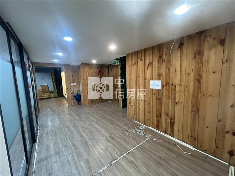桃園區桃園火車站商辦大樓房屋室內格局與周邊環境