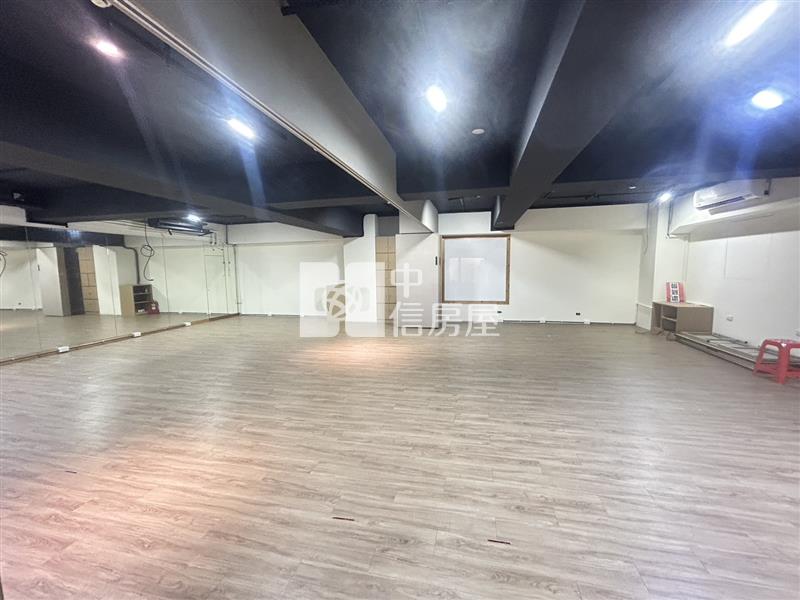 桃園區桃園火車站商辦大樓房屋室內格局與周邊環境
