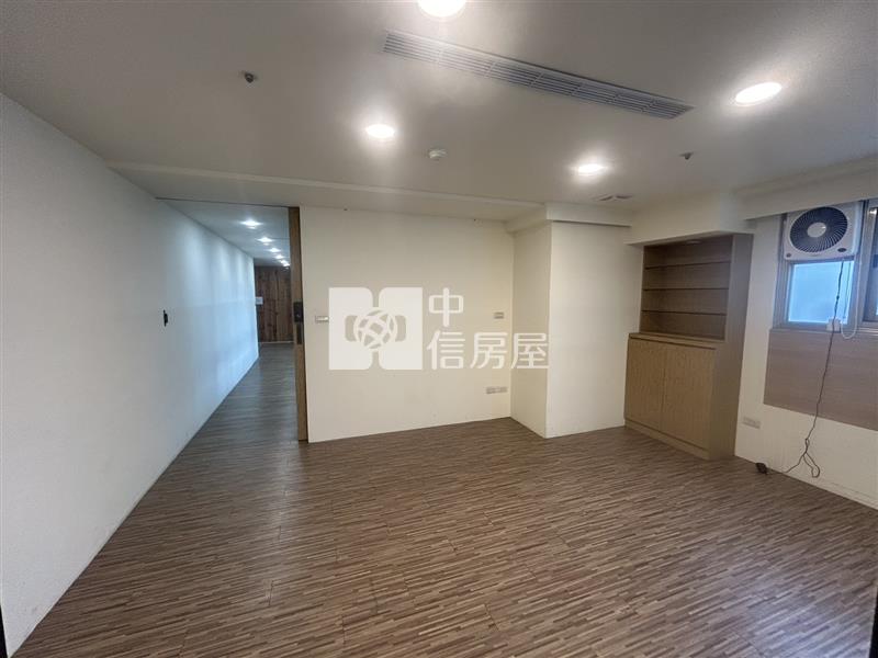 桃園區桃園火車站商辦大樓房屋室內格局與周邊環境