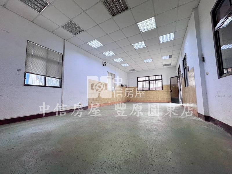 ㊣15米路工業廠房房屋室內格局與周邊環境