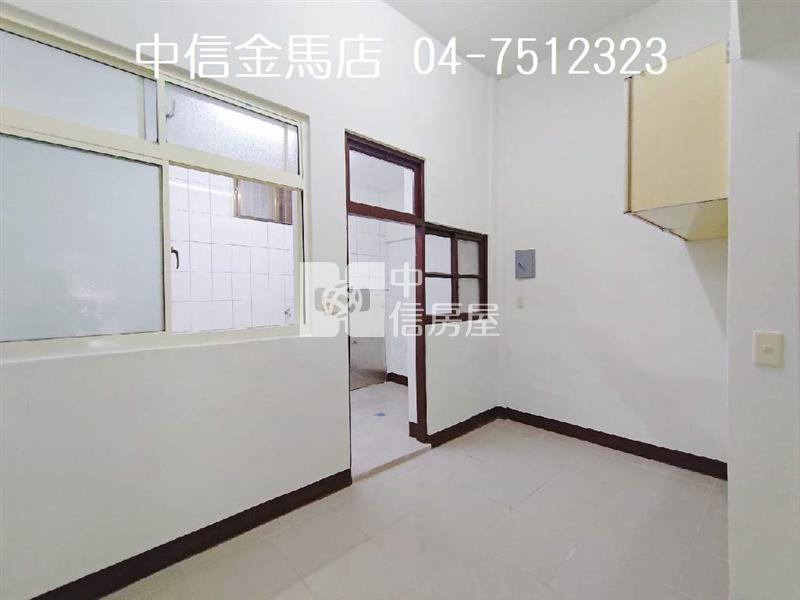 陽明國中美透天房屋室內格局與周邊環境