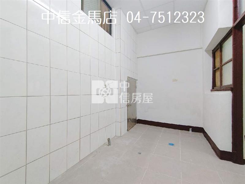 陽明國中美透天房屋室內格局與周邊環境