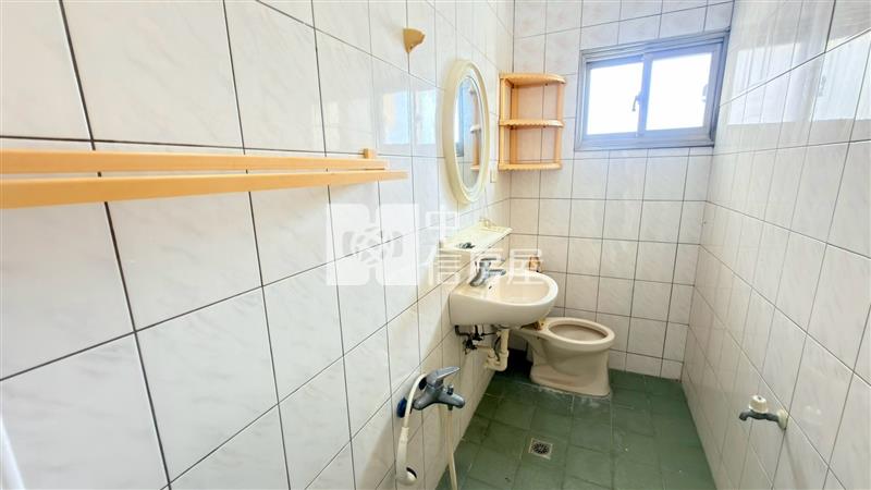 湖內千萬內成家透天房屋室內格局與周邊環境