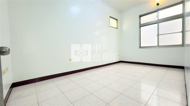 湖內千萬內成家透天房屋室內格局與周邊環境