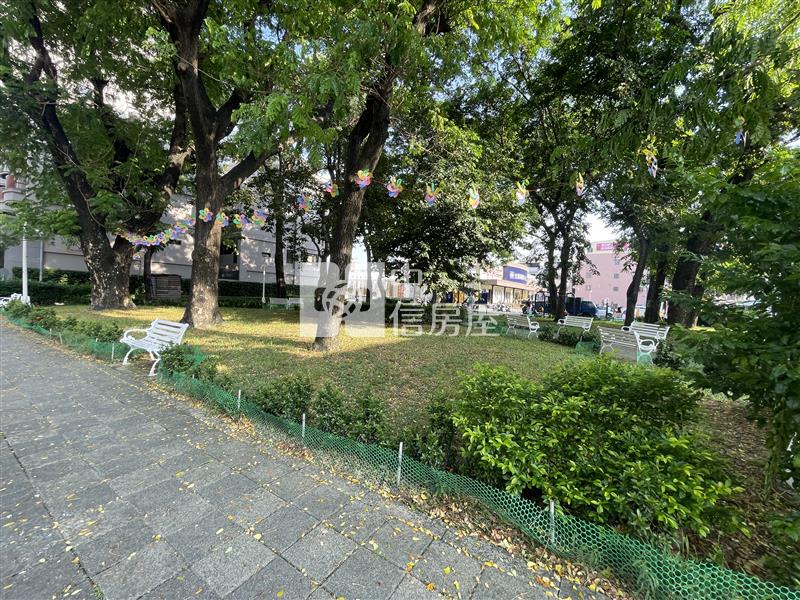 中正高工~全聯超市~優質車庫透天房屋室內格局與周邊環境