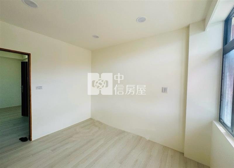正濱彩虹屋房屋室內格局與周邊環境