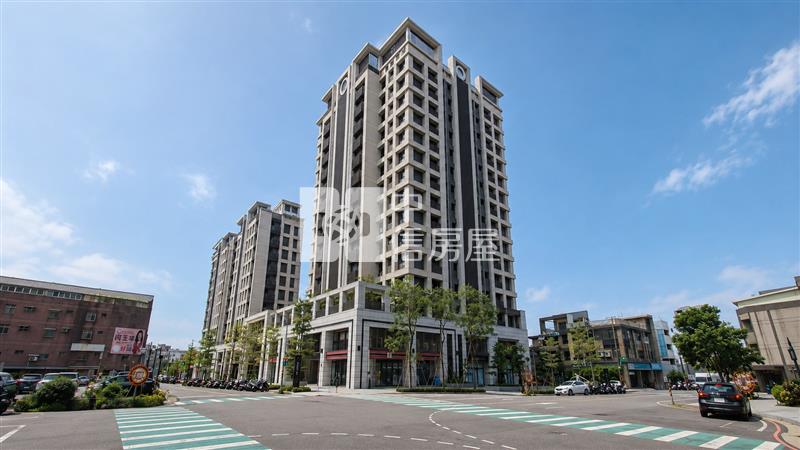 楊梅火車站鼎藏昕站轉角金店面房屋室內格局與周邊環境