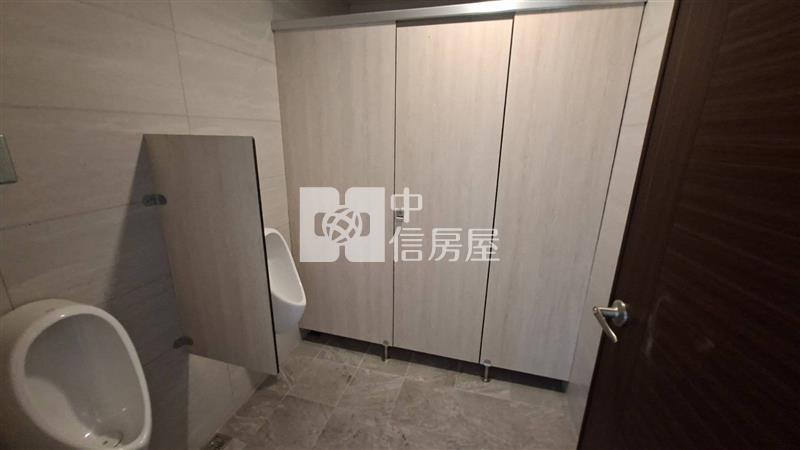 楊梅火車站鼎藏昕站轉角金店面房屋室內格局與周邊環境