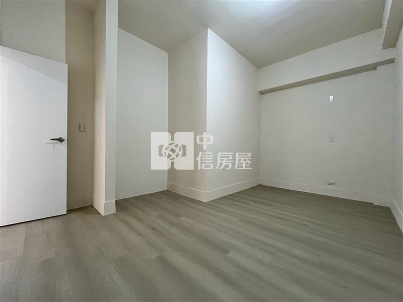 中醫商圈全新整理四樓三房公寓B房屋室內格局與周邊環境