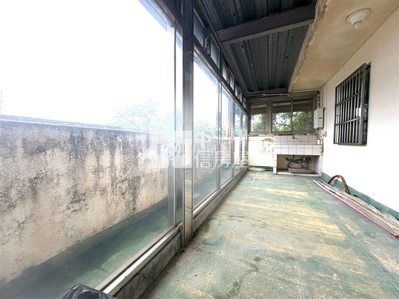 山林松境透天自有挑高車庫 I房屋室內格局與周邊環境