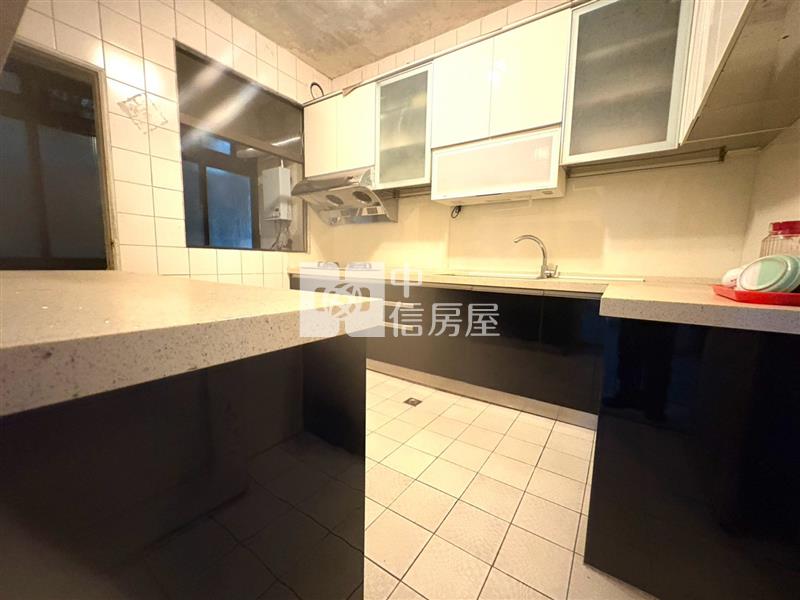 山林松境透天自有挑高車庫 II房屋室內格局與周邊環境