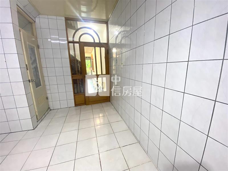 斗六溪洲國小美透天房屋室內格局與周邊環境