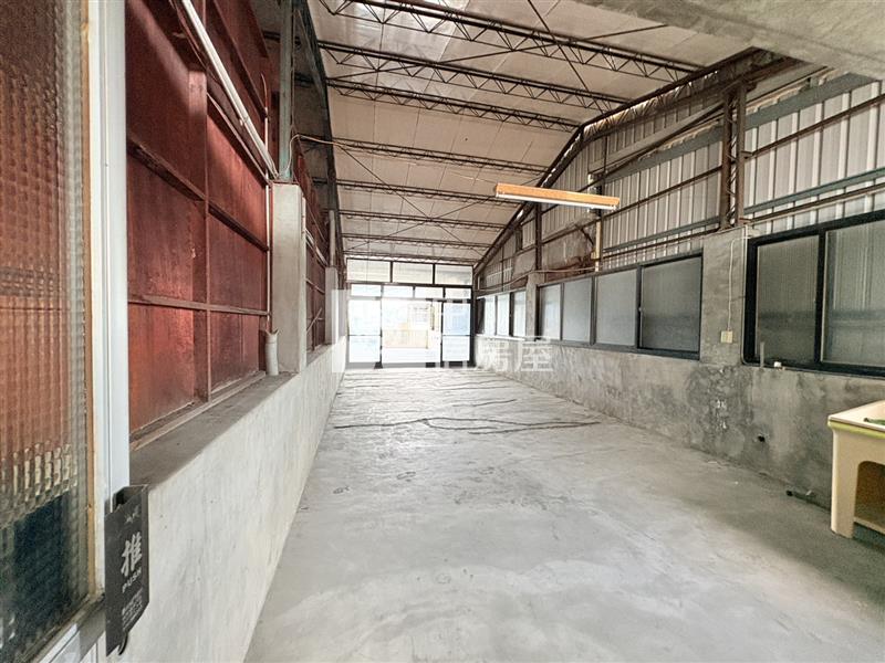 南興大坪數透天房屋室內格局與周邊環境
