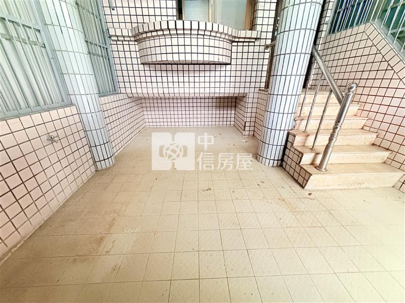 屏東縣民公園別墅房屋室內格局與周邊環境