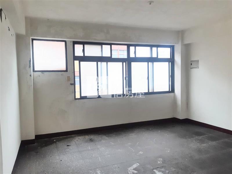 ◆安一路市場旁4樓房屋室內格局與周邊環境