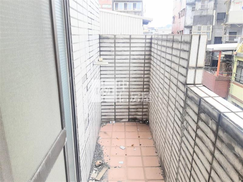 ◆安一路市場旁4樓房屋室內格局與周邊環境