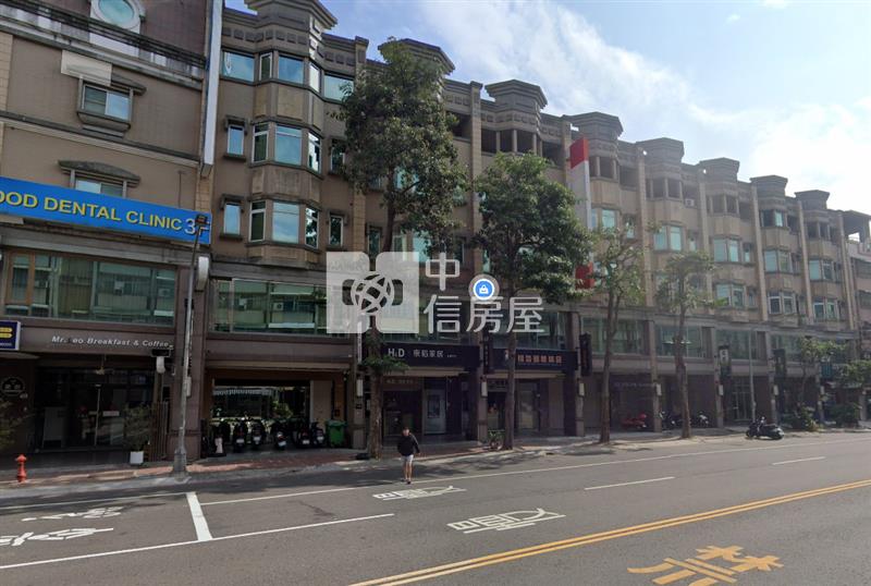 自由路熱鬧角窗金店面房屋室內格局與周邊環境