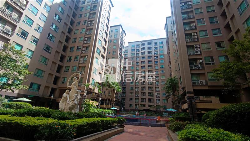 【奔馳】花都頂樓明亮三房房屋室內格局與周邊環境