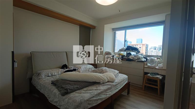【奔馳】花都頂樓明亮三房房屋室內格局與周邊環境