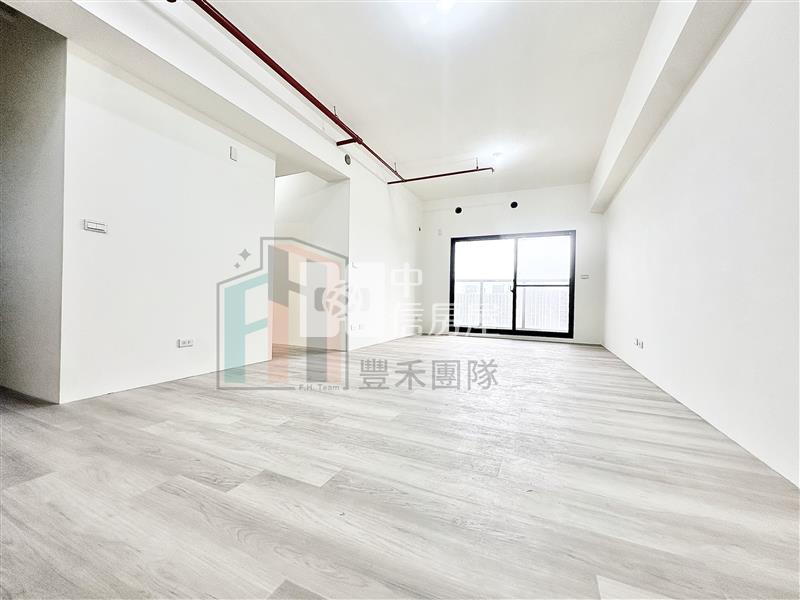 【豐禾】大園客運園區英堡日朗次頂樓景觀3房車房屋室內格局與周邊環境
