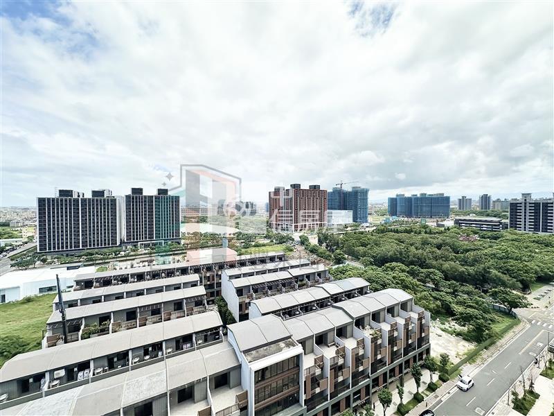 【豐禾】大園客運園區英堡日朗次頂樓景觀3房車房屋室內格局與周邊環境