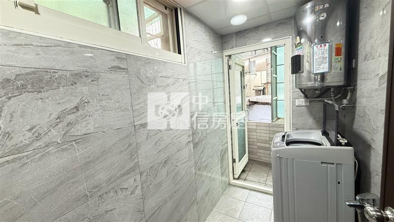 東信路邊三套房房屋室內格局與周邊環境