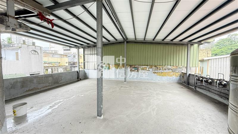 東信路邊三套房房屋室內格局與周邊環境