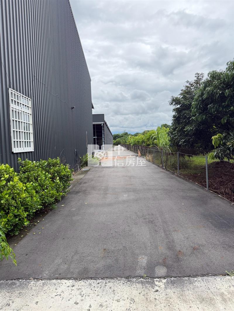 斗六大學路旁集貨包裝場所房屋室內格局與周邊環境