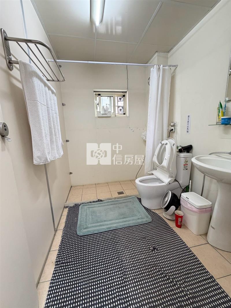 斗六大學路旁集貨包裝場所房屋室內格局與周邊環境