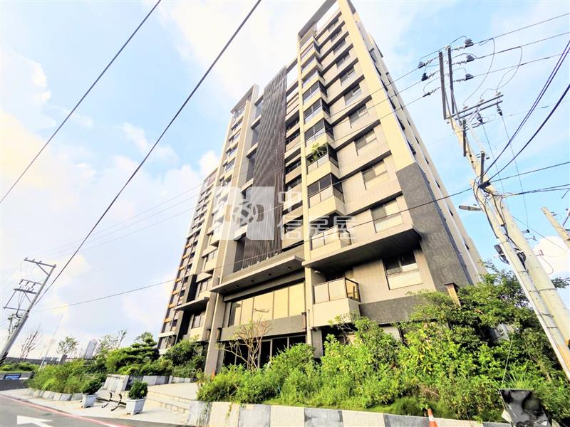 (青埔)樺龍3房車大露臺房屋室內格局與周邊環境