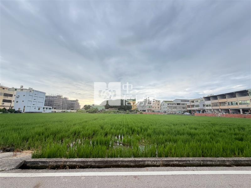 龍井中央商圈千坪建地房屋室內格局與周邊環境