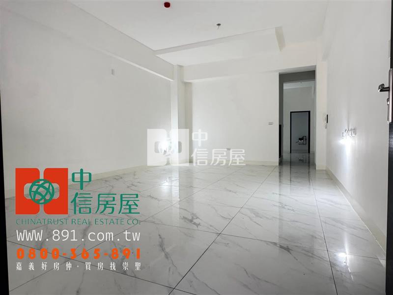 新港台塑旁全新車庫別墅房屋室內格局與周邊環境