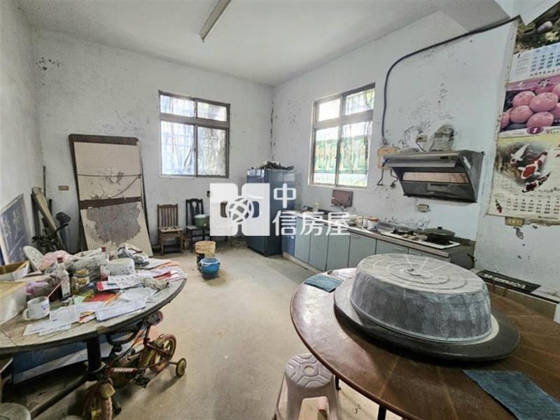 觀音快速道路旁便宜農舍(需大整)房屋室內格局與周邊環境