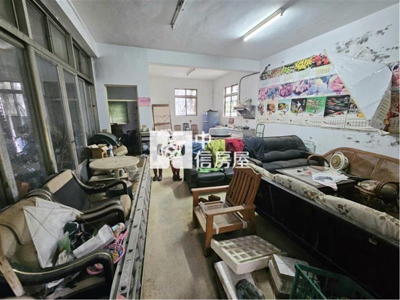 觀音快速道路旁便宜農舍(需大整)房屋室內格局與周邊環境
