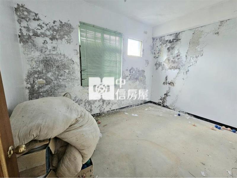觀音快速道路旁便宜農舍(需大整)房屋室內格局與周邊環境