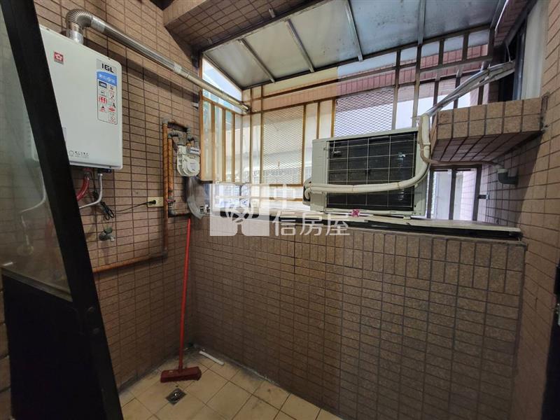 內壢大學校園低總價美三房房屋室內格局與周邊環境